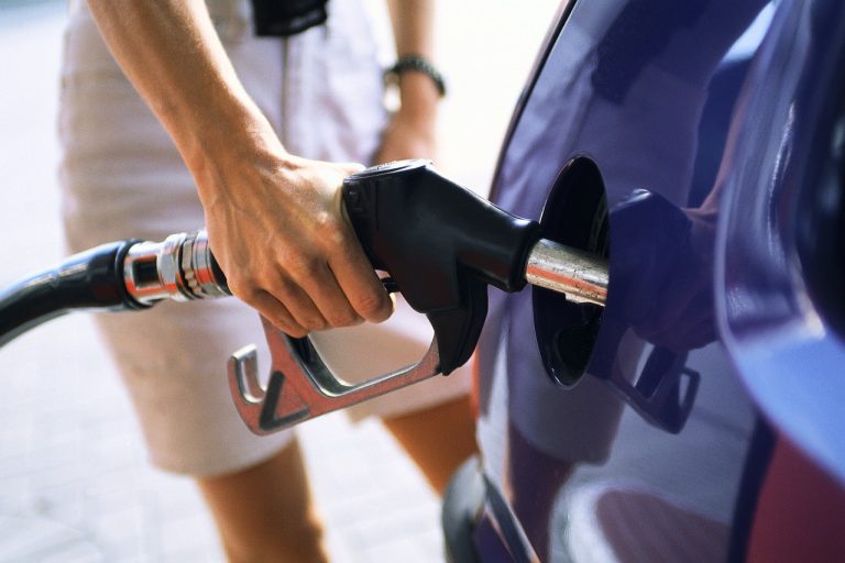 Argentina increases the sale price of fuels by 9%
