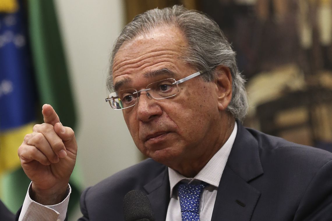 The proposal is in line with Economy Minister Paulo Guedes' argument to remove budget ties. The minister argues that public accounts have excess mandatory spending, linked and indexed.