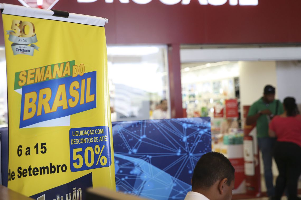 The campaign aims to stimulate purchases with special promotions and discounts to generate positive results for Brazil's economy.