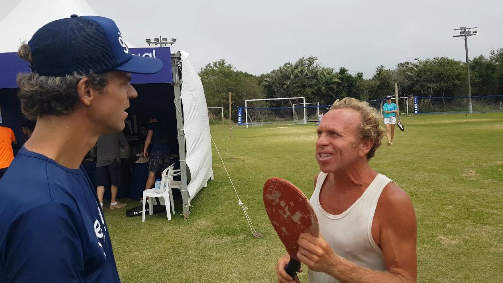 Guga Kuerten and Ariel Gianfranco Salo played beach tennis at Jurerê Internacional, Florianópolis North Beach. Gian has a dream of working with Guga's team. (Ricardo Wegrzynovski photos - The RioTimes)