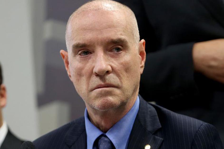 Entrepreneur Eike Batista has been sentenced for using privileged information and for market manipulation in negotiations with assets of OSX.