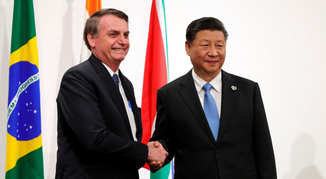 Brazilian President Jair Bolsonaro (left) and Chinese President Xi Jinping (right).