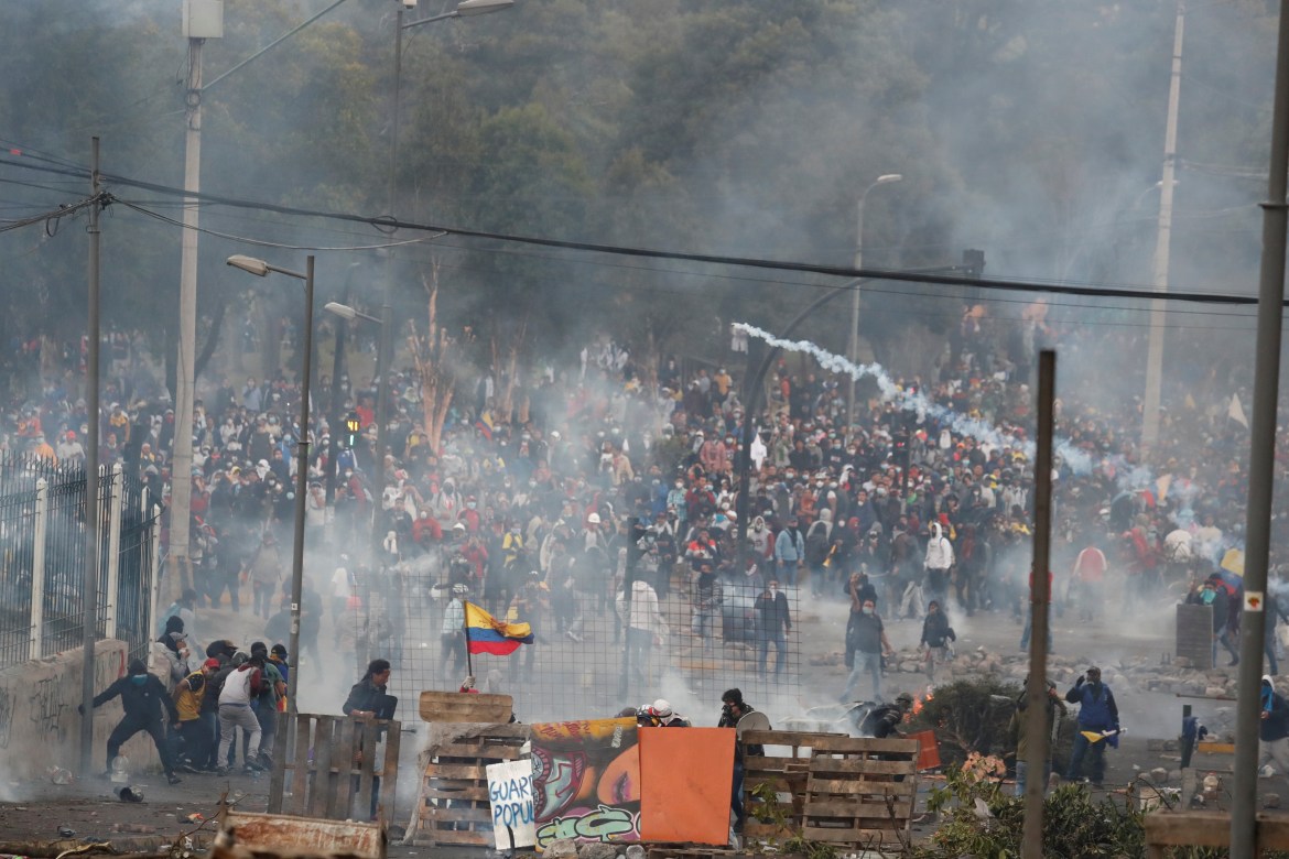 At least two demonstrators have already died in the protests, although authorities reject this report.
