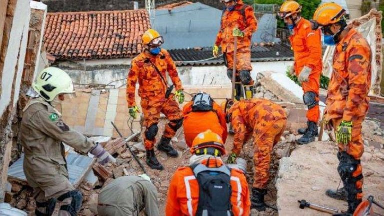 Firefighters Find 9th Collapse Victim in Fortaleza
