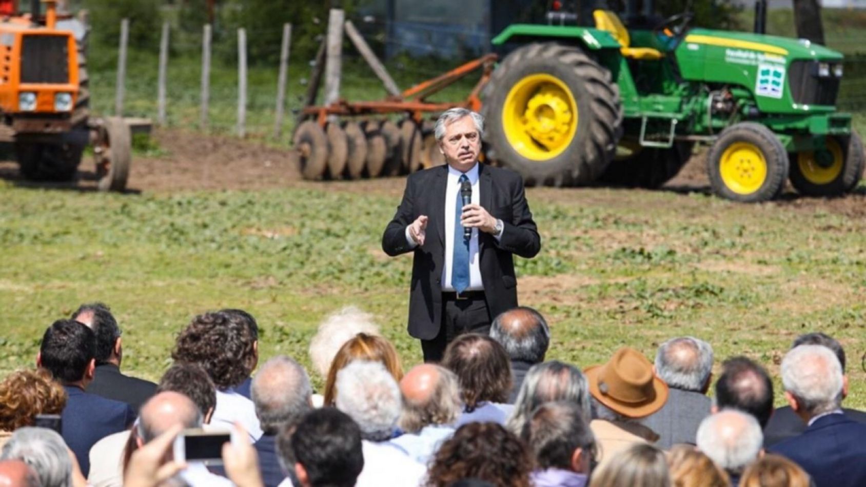Last weekend, two polls showed that Alberto Fernández could win the election in the first round.