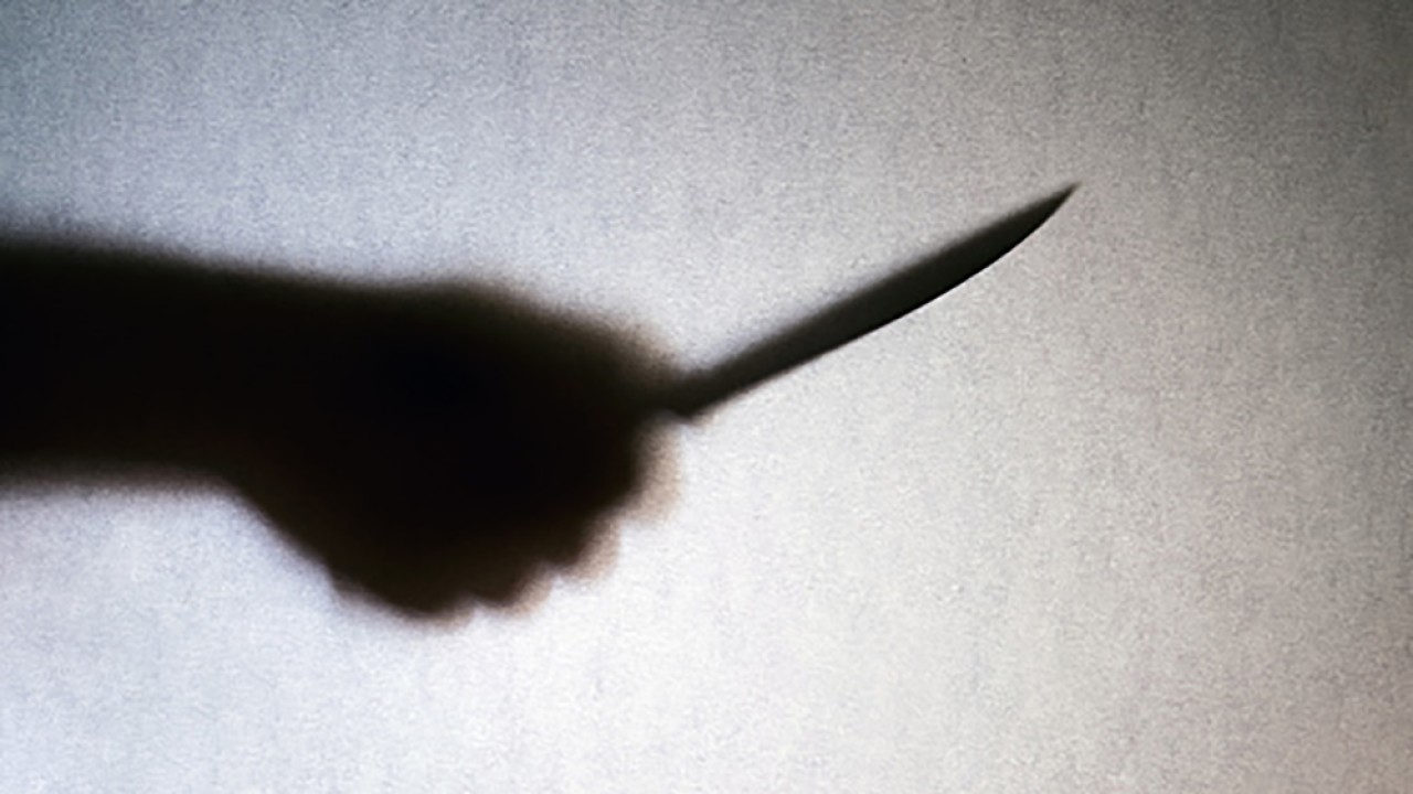 knife