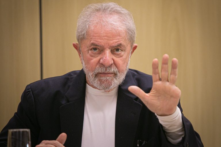 “Bolsonaro is Giving Permission to Sell Brazil,” Says Lula