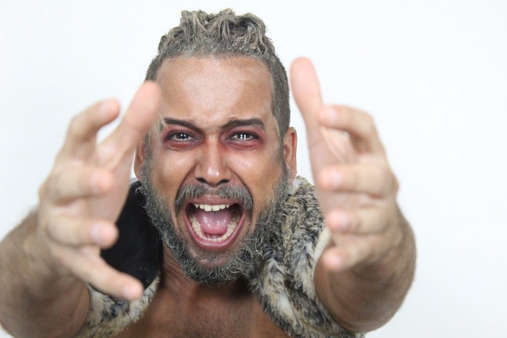 Olho por olho (“Eye for an eye”) / play