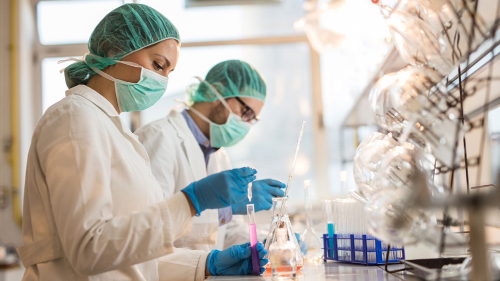 Baffled by the severity of the illness, doctors analyzed the entire genetic makeup of the microbes they had taken from the patient. (Photo: Internet Reproduction)