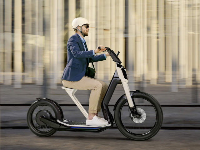  Volkswagen Streetmate and Cityskater are new concepts of electric scooter launched by the brand.
