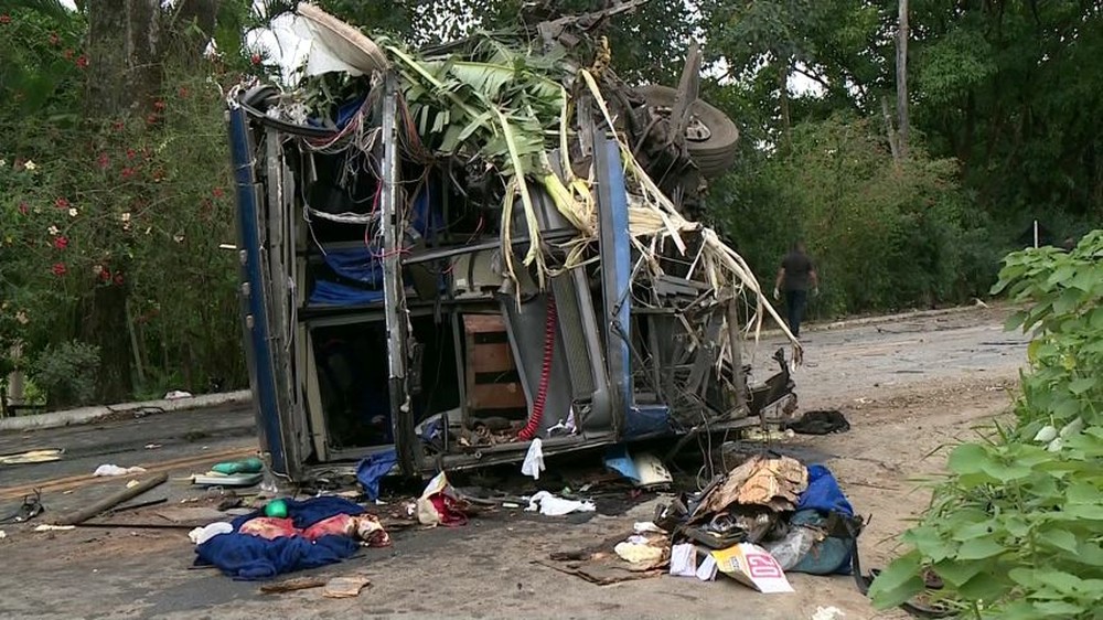 onibus acidente 2