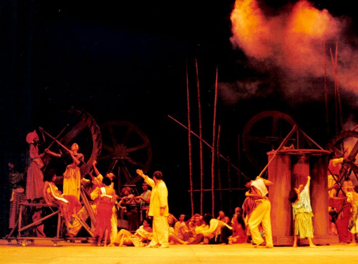 The opera's plot, which involves over 200 people directly, speaks of racism and machismo in Brazil's pre-abolitionist era.