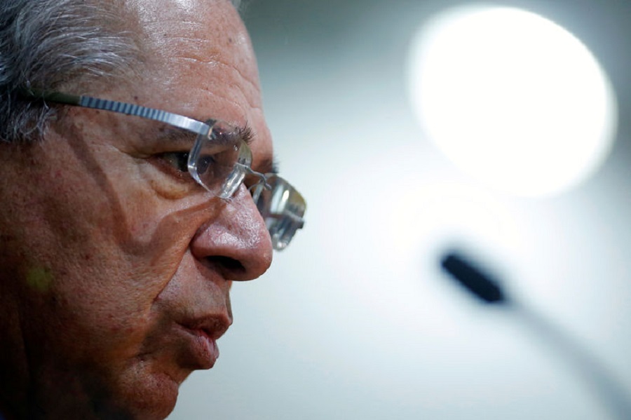 Low Interest Rates, Higher Dollar Exchange Rate in Brazil Expected for Future Years