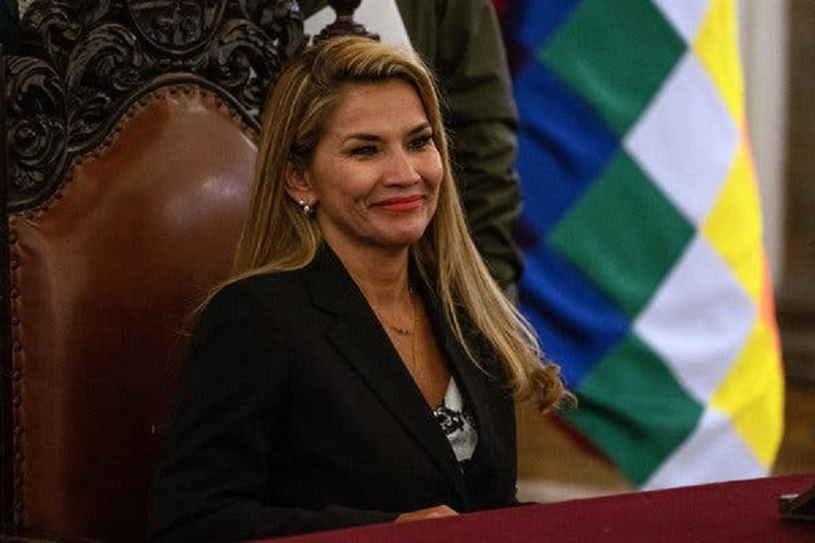 In the Sights of Bolivia’s New Leaders: Community Radio Stations