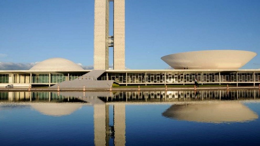 Brazil’s Government Eliminates 27,500 Positions, Forbids New Hires at Universities