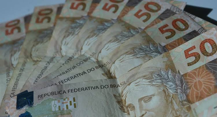 The Brazilian real will continue to be more expensive against the dollar thanks to concerted market interventions by the central bank.
