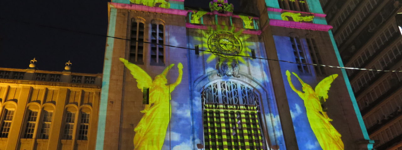 The streets of the historic center will feature a differentiated decoration, with special lighting.