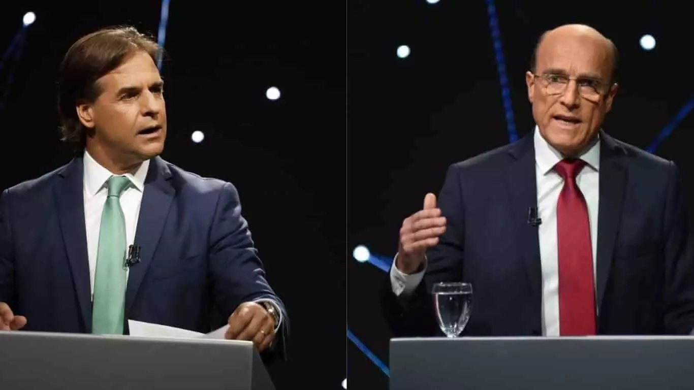 Luis Lacalle Pou (left) and Daniel Martínez (right).