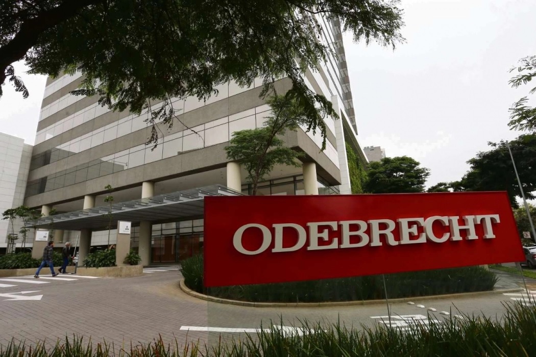 The fight between father and son over the power of the Odebrecht group, which is under judicial reorganization, was intensified with Marcelo Odebrecht's resignation on Friday, at Emílio's request.