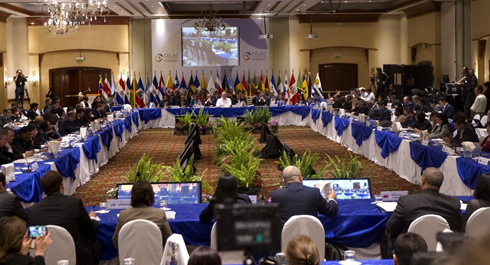 Celac, founded in February 2010, is one of the most important forums for political coordination in Latin America. So far, all American countries except the USA and Canada have been represented in the association.
