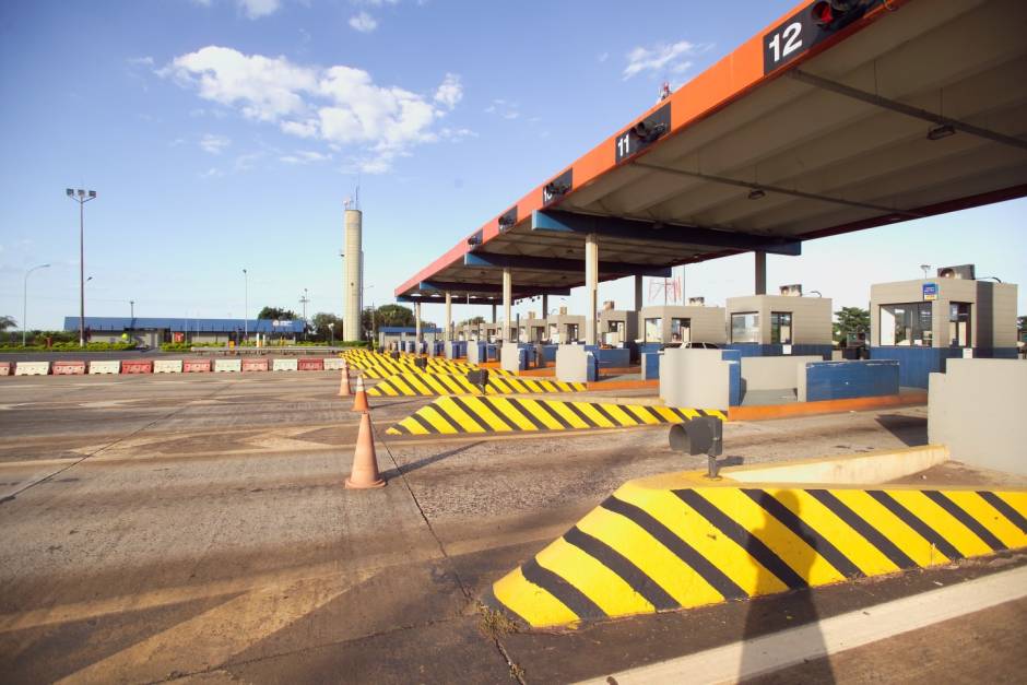 The project is the largest highway concession in the country. According to data from the National Land Transportation Agency (ANTT), the average mileage of the concessions in Brazil is 482.6 km, compared to 1,273 km from the PiPa lot.