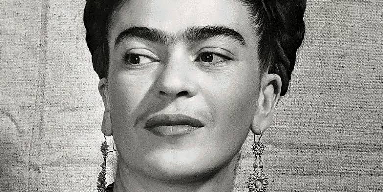 According to the director, all the most obvious about Frida's trajectory was excluded from dramaturgy.