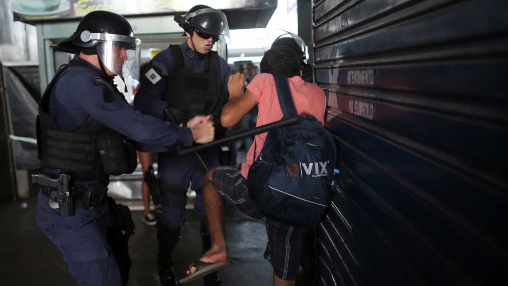 Shocking data that, according to the G1, are the portrait of a Brazil that "bets on violence to solve the problem of public safety.