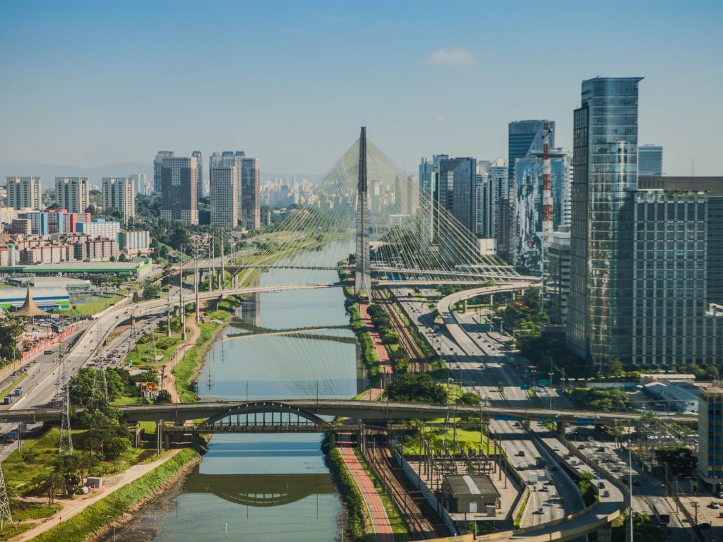 São Paulo, Brazil’s vibrant financial center, is among the world's most populous cities, with numerous cultural institutions and a rich architectural tradition. Its iconic buildings range from its neo-Gothic cathedral and the 1929 Martinelli skyscraper to modernist architect Oscar Niemeyer’s curvy Edifício Copan