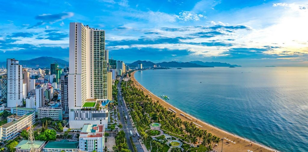 Da Nang is a coastal city in central Vietnam known for its sandy beaches and history as a French colonial port. It's a popular base for visiting the inland Bà Nà hills to the west of the city