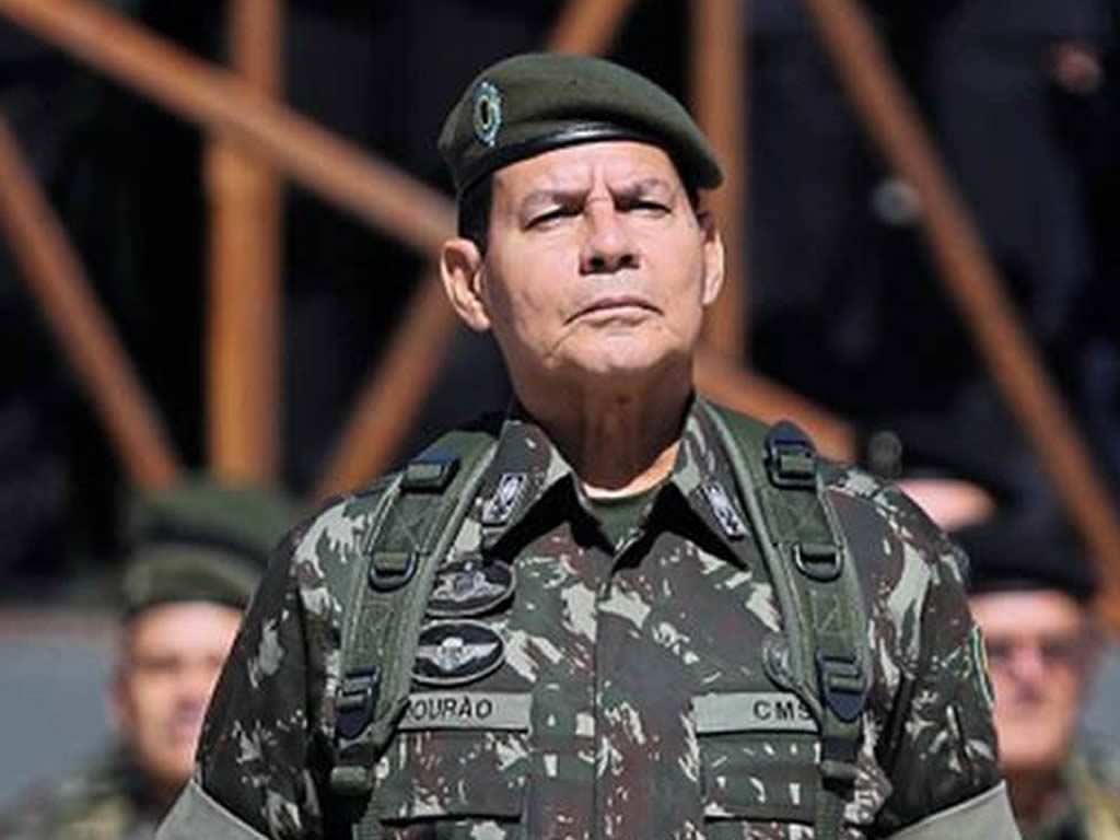 he crisis involving Iran and the United States has pushed President Jair Bolsonaro further away from his vice-president, Hamilton Mourão