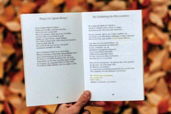 Poetry in the Center - Tanussi Cardoso & Other Voices / poetry presentation