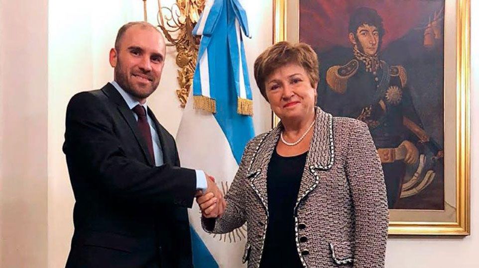 President Fernández said that things are running "fairly well" with the IMF.