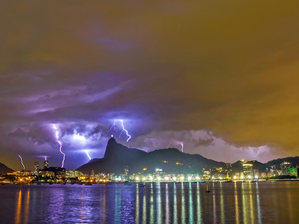 The carnival in Rio should start with rain and revelers may now prepare an extra accessory for their costumes: a raincoat.