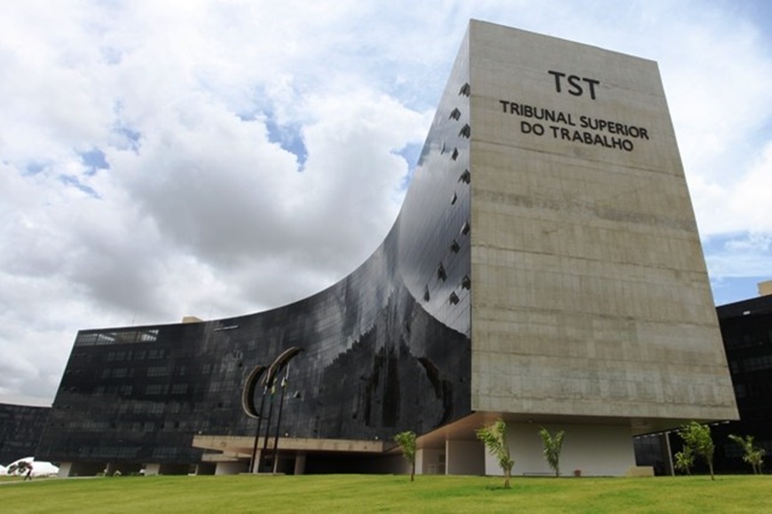 The High Labor Court (TST) in Brasília.