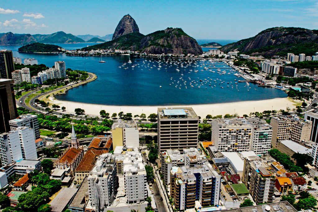 Botafogo is one of the most sought after neighborhoods by tourists.