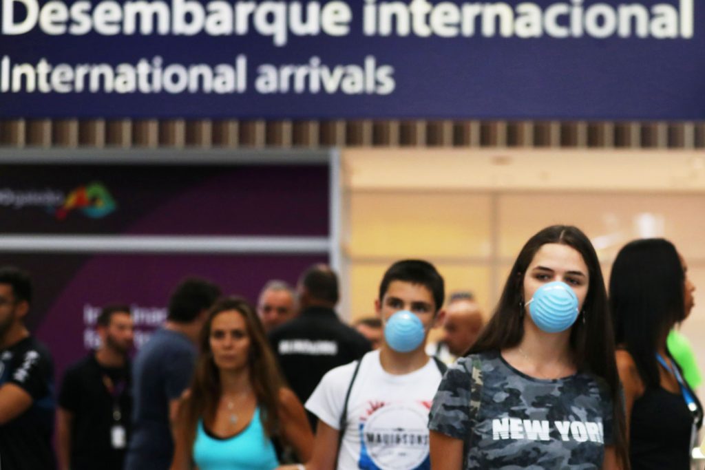 In total, São Paulo is investigating three more suspected cases, all adults: two from the capital and one from Bauru.
