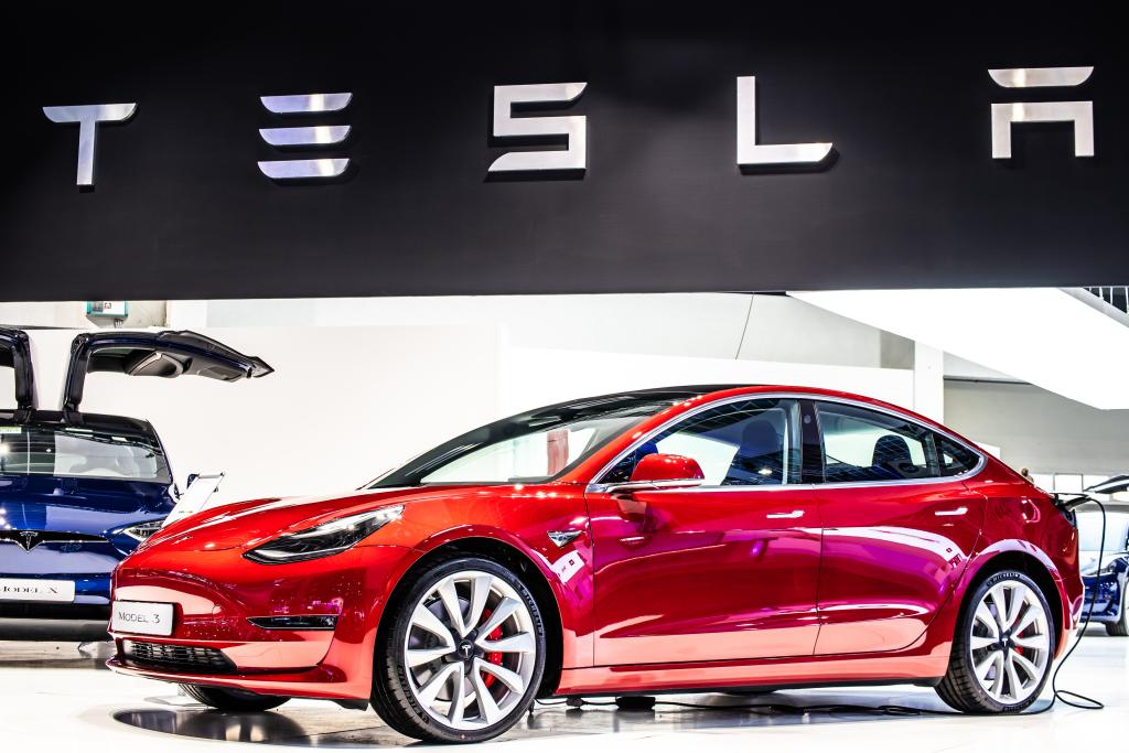 tesla-brazil2