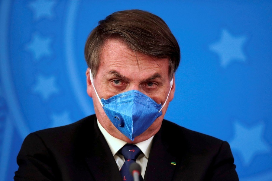Bolsonaro to Call on Health Minister Mandetta to Isolate Only the Elderly and Sick