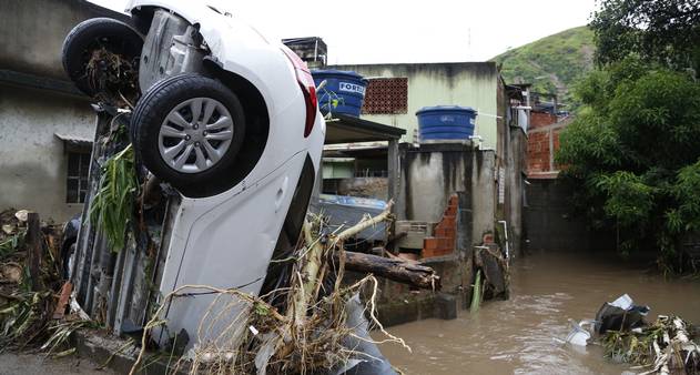 The locations are being monitored twenty-four hours a day by the city's sound alert system, which is triggered when the rainfall index reaches preventive evacuation protocols