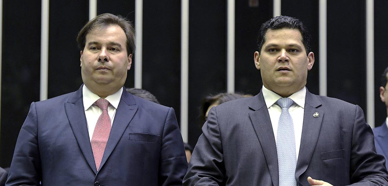 Bolsonaro was harshly criticized by legislators -including Maia and Alcolumbre- for having encouraged demonstrations in favor of his government and against Congress and the STF (Supreme Federal Court).