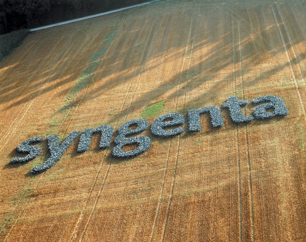 According to the Swiss company, the sale of the fungicide Elatus in Brazil more than doubled last year. There was also a sharp growth of Cruiser and Fortenza pesticides.