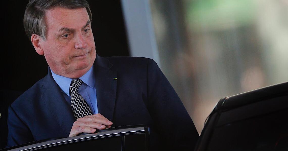 On Wednesday, March 25th, Bolsonaro issued a decree that classified religious temples and lottery houses as essential services, which freed the operation of such venues despite bans on crowds decreed by governors and mayors.
