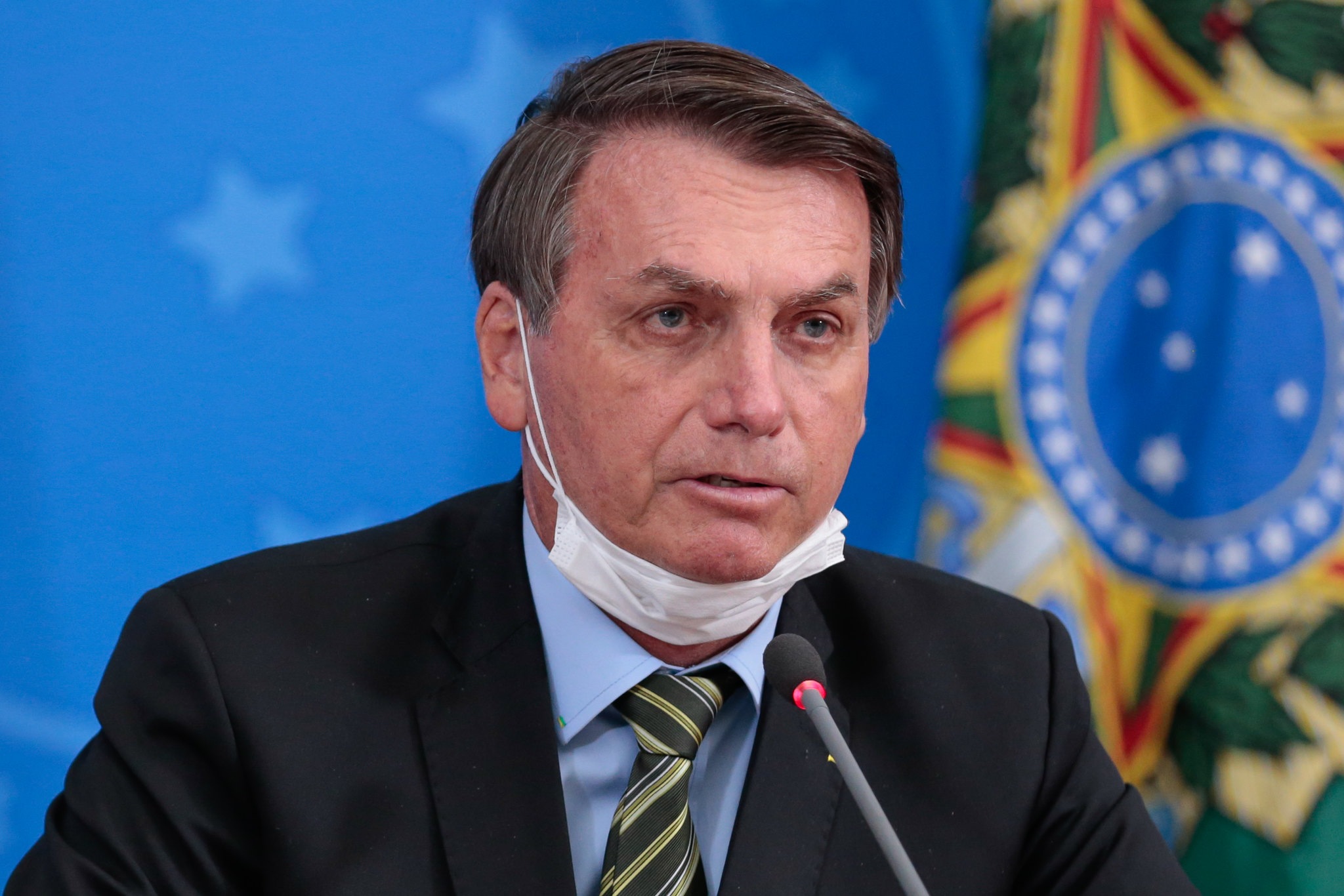 Brazilian President Jair Bolsonaro himself spoke on national television last Tuesday to criticize the shutdown of commercial spaces and schools.