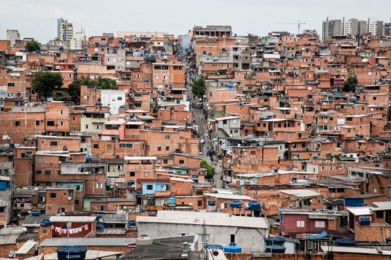Coronavirus Advancing Towards Rio’s Outskirts
