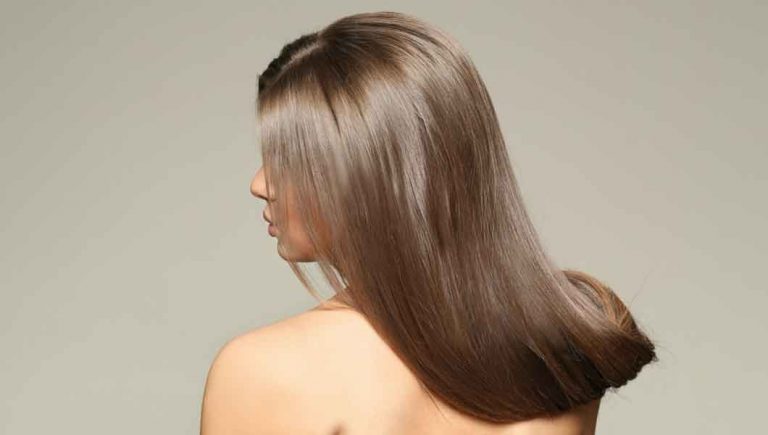 Four Common Habits That Are Damaging Your Hair
