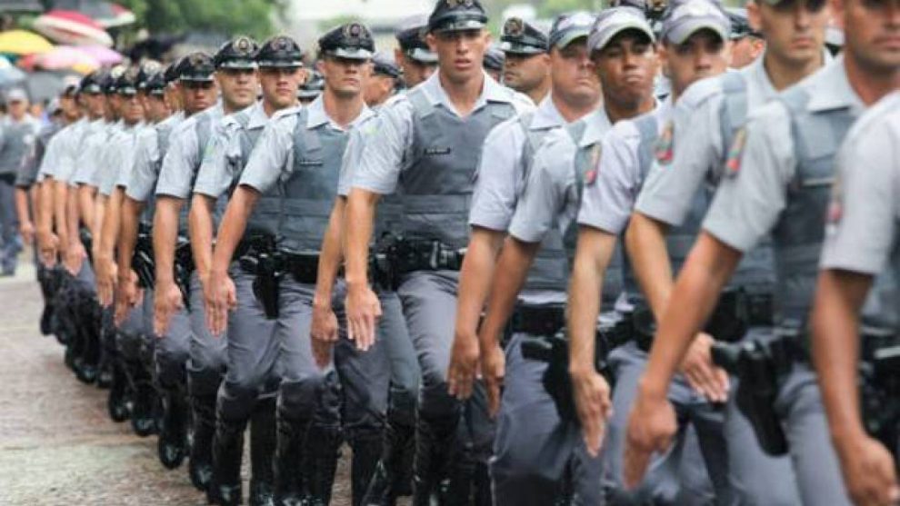 policia-militar-sao-paulo-990x557