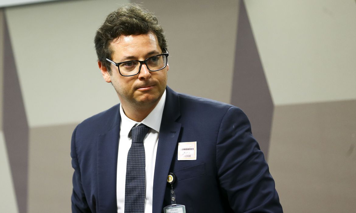 Fabio Wajngarten, the head of the Secretariat of Communication, was the first confirmed case in the Brazilian delegation.