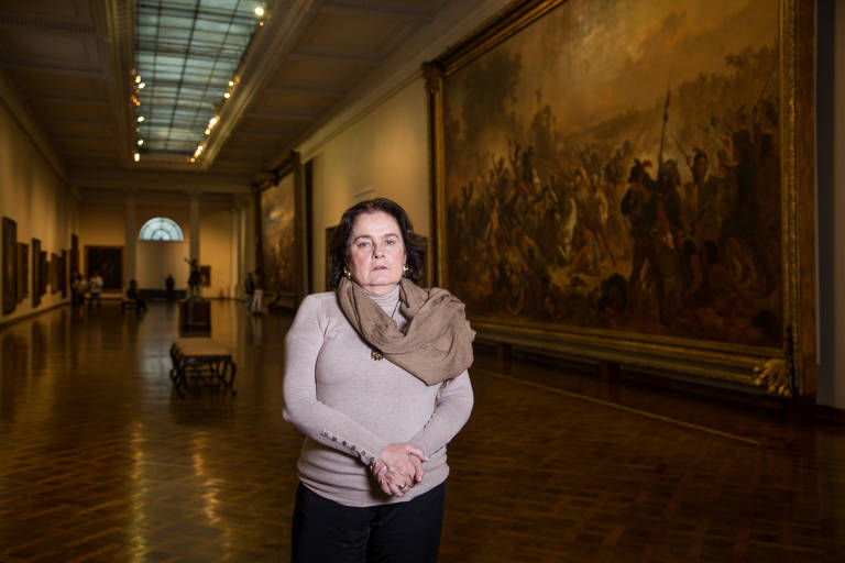 Mônica Xexéo, the museum's director.