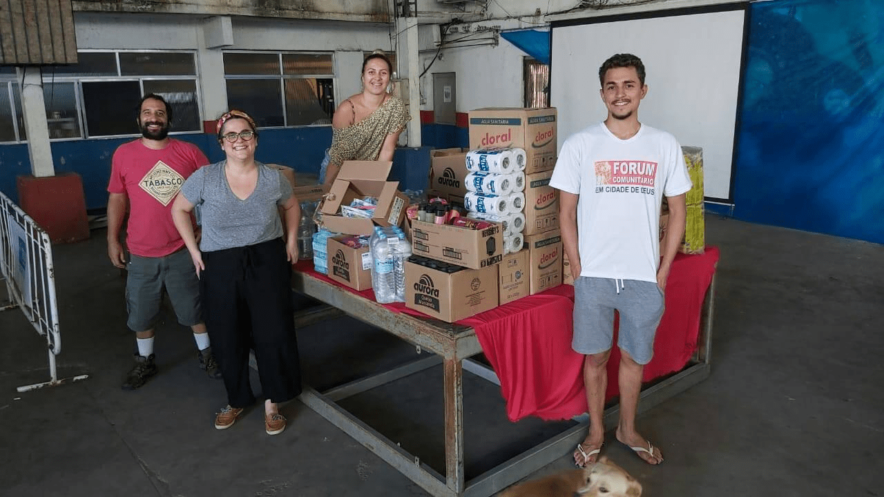 Frente CDD organization donations in City of God. Photo - Facebook