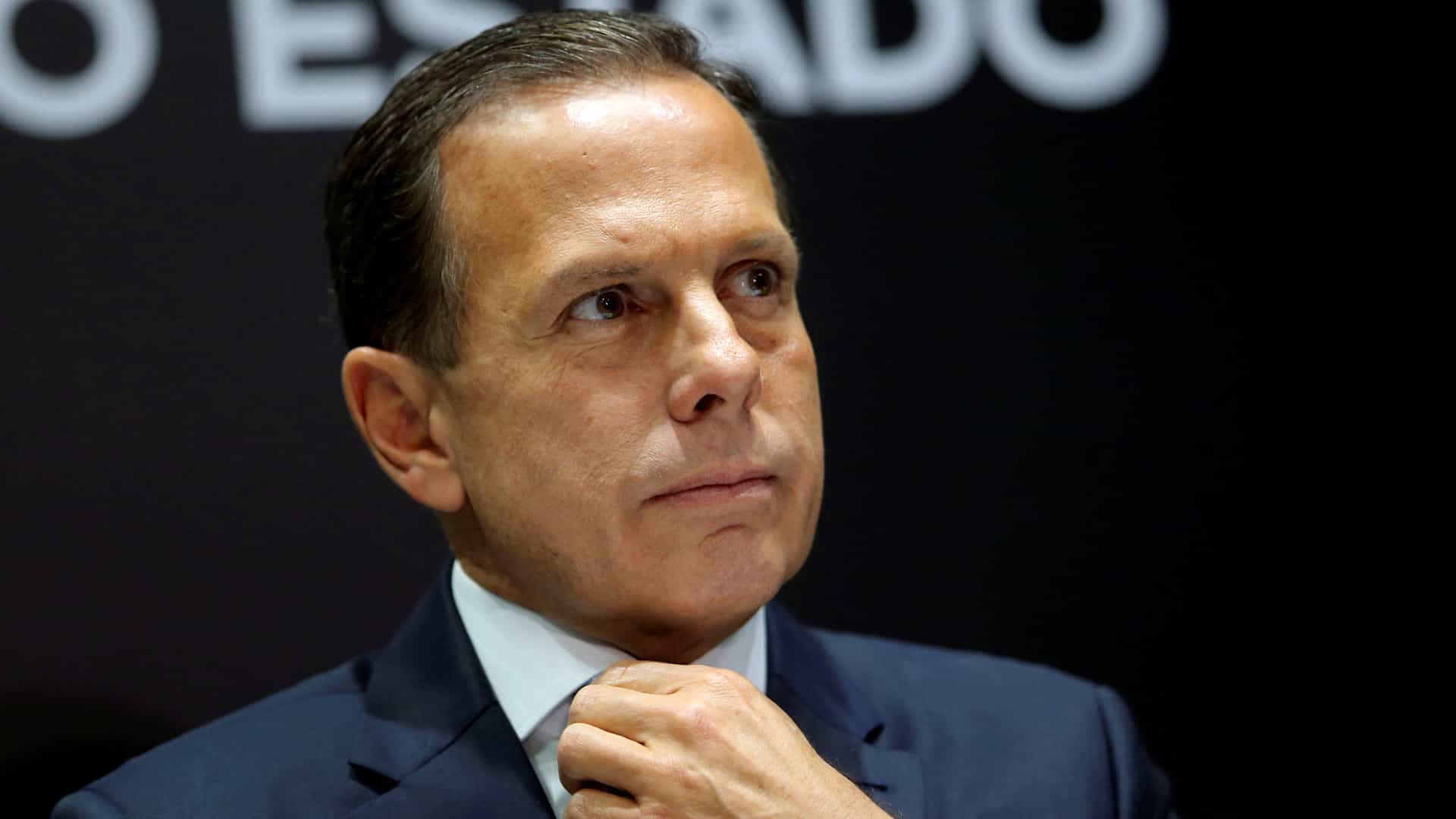 In a press conference, Doria spoke mainly to all those who advocate a return to work.